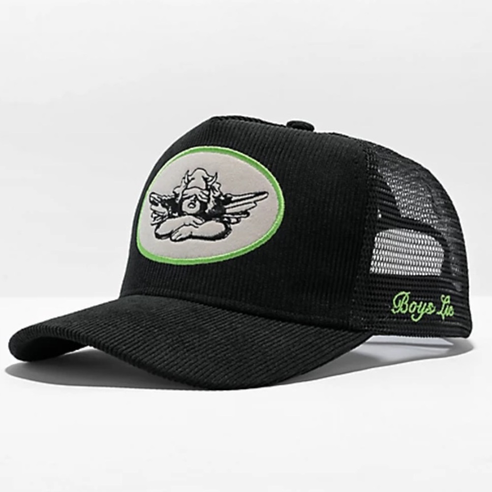 Black boys lie trucker hat OS
